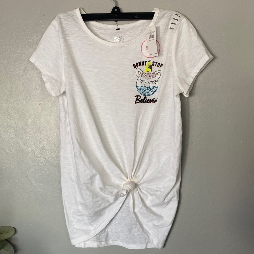Girls 14/16 Justice t-shirt. NWT
